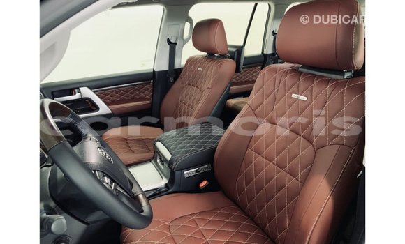 Buy Import Toyota Land Cruiser Black Car in Import - Dubai in Agalega Islands Buy Import Toyota Land Cruiser Black Car in Import - Dubai in Agalega Islands