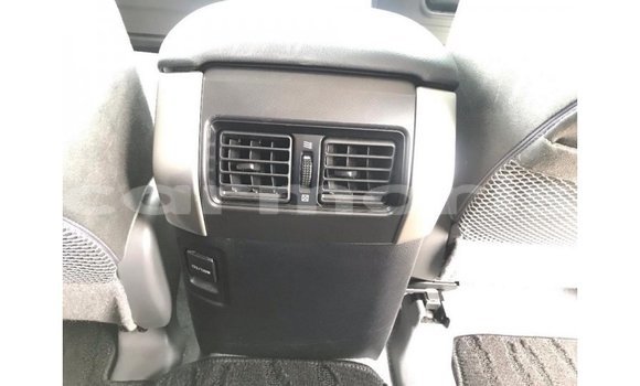 Acheter Import Voiture Toyota Land Cruiser Noir à Import - Dubai, Îles Agalega Acheter Import Voiture Toyota Land Cruiser Noir à Import - Dubai, Îles Agalega