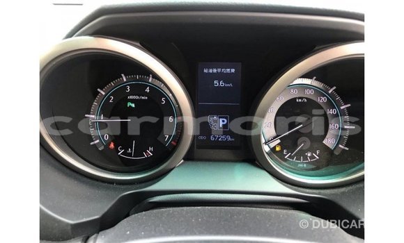 Acheter Import Voiture Toyota Land Cruiser Noir à Import - Dubai, Îles Agalega Acheter Import Voiture Toyota Land Cruiser Noir à Import - Dubai, Îles Agalega