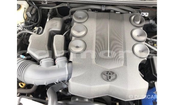 Acheter Import Voiture Toyota Land Cruiser Noir à Import - Dubai, Îles Agalega Acheter Import Voiture Toyota Land Cruiser Noir à Import - Dubai, Îles Agalega