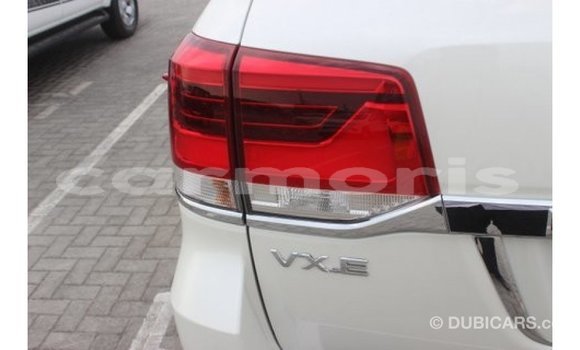 Buy Import Toyota Land Cruiser White Car in Import - Dubai in Agalega Islands Buy Import Toyota Land Cruiser White Car in Import - Dubai in Agalega Islands