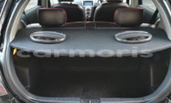 Acheter Occasion Voiture Toyota Vitz Noir à Port Louis, Port Louis District Acheter Occasion Voiture Toyota Vitz Noir à Port Louis, Port Louis District