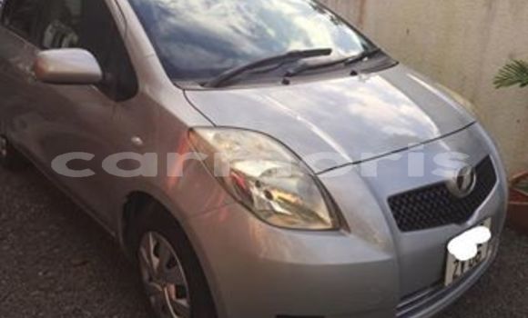 Acheter Occasion Voiture Toyota Vitz Gris à Port Louis, Port Louis District Acheter Occasion Voiture Toyota Vitz Gris à Port Louis, Port Louis District