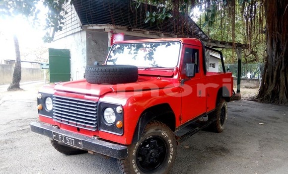 Buy Used Land Rover Defender Red Car in Grand Baie–Montagne Goyaves in Rodrigues Buy Used Land Rover Defender Red Car in Grand Baie–Montagne Goyaves in Rodrigues