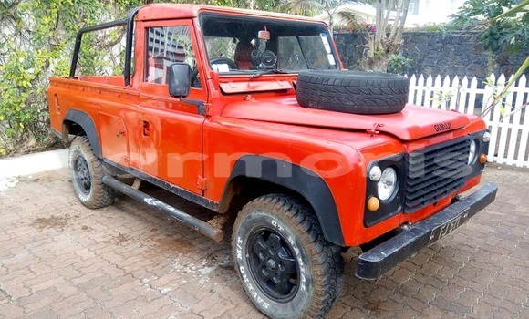 Buy Used Land Rover Defender Red Car in Grand Baie–Montagne Goyaves in Rodrigues Buy Used Land Rover Defender Red Car in Grand Baie–Montagne Goyaves in Rodrigues