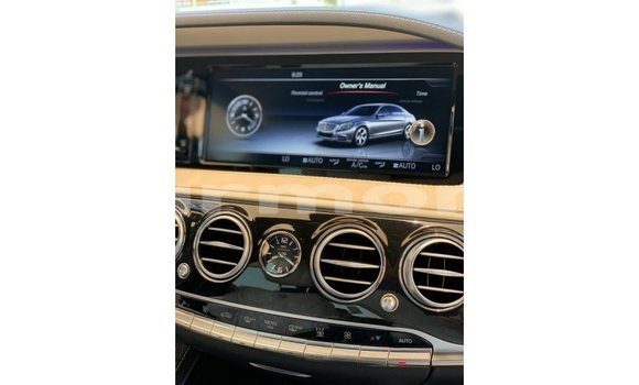 Buy Import Mercedes-Benz 190 White Car in Import - Dubai in Agalega Islands Buy Import Mercedes-Benz 190 White Car in Import - Dubai in Agalega Islands