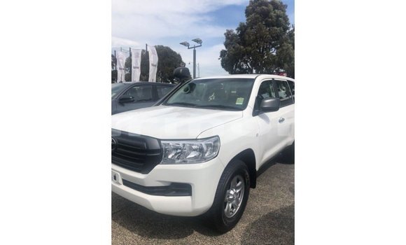 Buy Import Toyota Land Cruiser Black Car in Import - Dubai in Agalega Islands Buy Import Toyota Land Cruiser Black Car in Import - Dubai in Agalega Islands