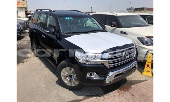 Acheter Import Voiture Toyota Land Cruiser Noir à Import - Dubai, Îles Agalega Acheter Import Voiture Toyota Land Cruiser Noir à Import - Dubai, Îles Agalega