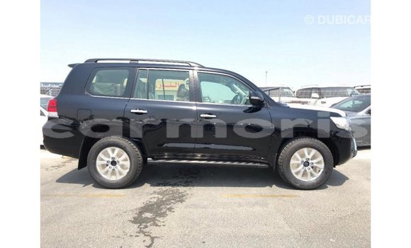 Acheter Import Voiture Toyota Land Cruiser Noir à Import - Dubai, Îles Agalega Acheter Import Voiture Toyota Land Cruiser Noir à Import - Dubai, Îles Agalega