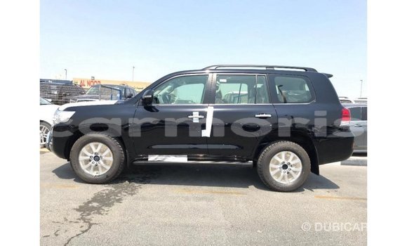 Acheter Import Voiture Toyota Land Cruiser Noir à Import - Dubai, Îles Agalega Acheter Import Voiture Toyota Land Cruiser Noir à Import - Dubai, Îles Agalega