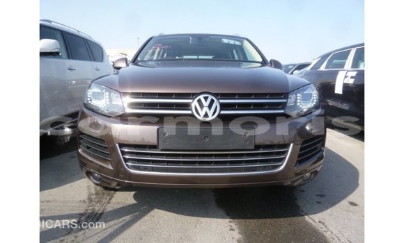 Acheter Import Voiture Volkswagen Touareg Marron à Import - Dubai, Îles Agalega Acheter Import Voiture Volkswagen Touareg Marron à Import - Dubai, Îles Agalega