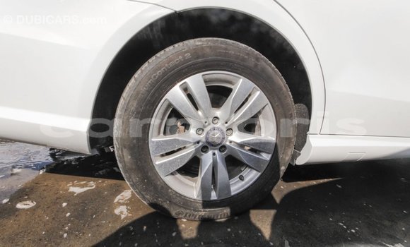 Buy Import Mercedes-Benz 200 White Car in Import - Dubai in Agalega Islands Buy Import Mercedes-Benz 200 White Car in Import - Dubai in Agalega Islands