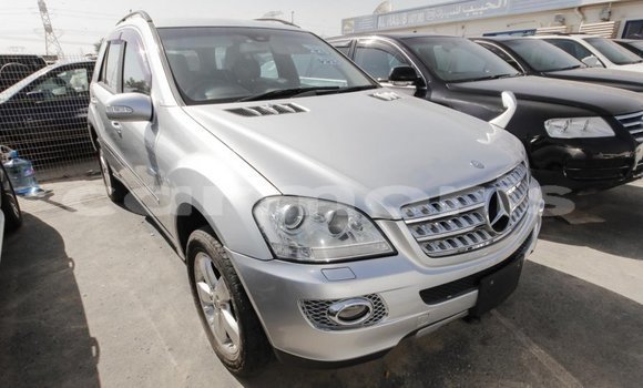 Buy Import Mercedes-Benz 190 Other Car in Import - Dubai in Agalega Islands Buy Import Mercedes-Benz 190 Other Car in Import - Dubai in Agalega Islands