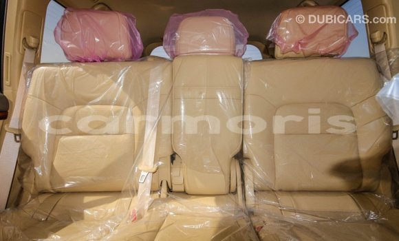 Acheter Import Voiture Toyota Land Cruiser Noir à Import - Dubai, Îles Agalega Acheter Import Voiture Toyota Land Cruiser Noir à Import - Dubai, Îles Agalega