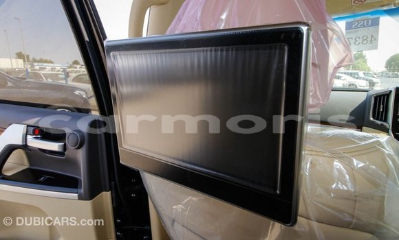 Acheter Import Voiture Toyota Land Cruiser Noir à Import - Dubai, Îles Agalega Acheter Import Voiture Toyota Land Cruiser Noir à Import - Dubai, Îles Agalega