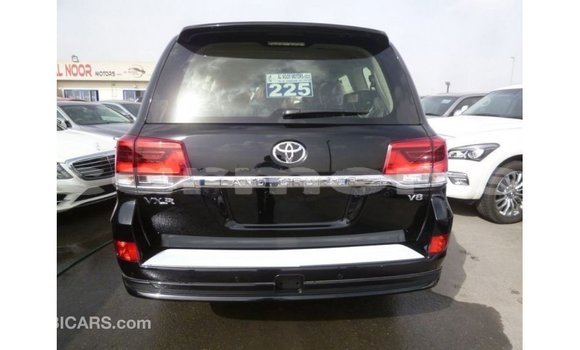 Acheter Import Voiture Toyota Land Cruiser Noir à Import - Dubai, Îles Agalega Acheter Import Voiture Toyota Land Cruiser Noir à Import - Dubai, Îles Agalega