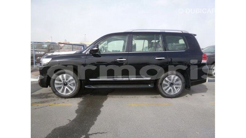 Big with watermark cd9b6dee 4e78 4989 a5ff ddd80f1c857c