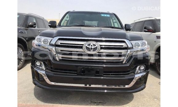 Acheter Import Voiture Toyota Land Cruiser Noir à Import - Dubai, Îles Agalega Acheter Import Voiture Toyota Land Cruiser Noir à Import - Dubai, Îles Agalega