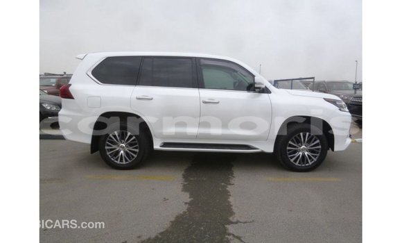 Buy Import Lexus LX White Car in Import - Dubai in Agalega Islands Buy Import Lexus LX White Car in Import - Dubai in Agalega Islands