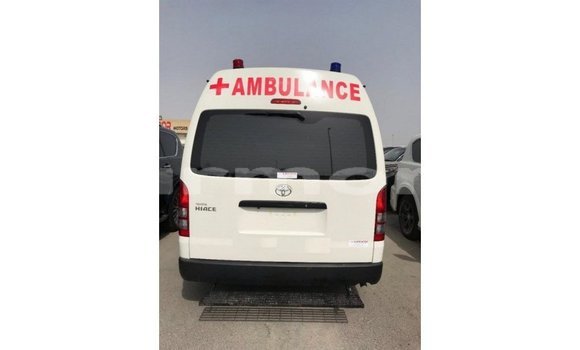 Acheter Import Voiture Toyota Hiace Blanc à Import - Dubai, Îles Agalega Acheter Import Voiture Toyota Hiace Blanc à Import - Dubai, Îles Agalega