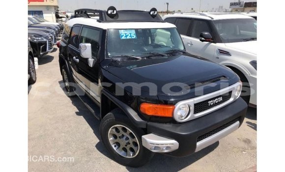 Acheter Import Voiture Toyota FJ Cruiser Noir à Import - Dubai, Îles Agalega Acheter Import Voiture Toyota FJ Cruiser Noir à Import - Dubai, Îles Agalega
