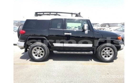 Acheter Import Voiture Toyota FJ Cruiser Noir à Import - Dubai, Îles Agalega Acheter Import Voiture Toyota FJ Cruiser Noir à Import - Dubai, Îles Agalega