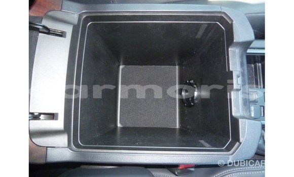 Acheter Import Voiture Toyota Prado Blanc à Import - Dubai, Îles Agalega Acheter Import Voiture Toyota Prado Blanc à Import - Dubai, Îles Agalega