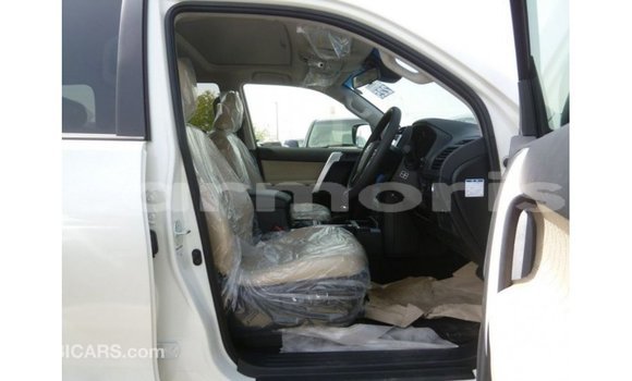 Buy Import Toyota Prado White Car in Import - Dubai in Agalega Islands Buy Import Toyota Prado White Car in Import - Dubai in Agalega Islands