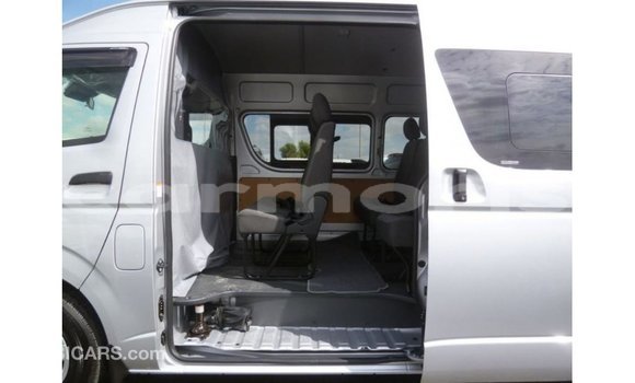 Acheter Import Voiture Toyota Hiace Autre à Import - Dubai, Îles Agalega Acheter Import Voiture Toyota Hiace Autre à Import - Dubai, Îles Agalega