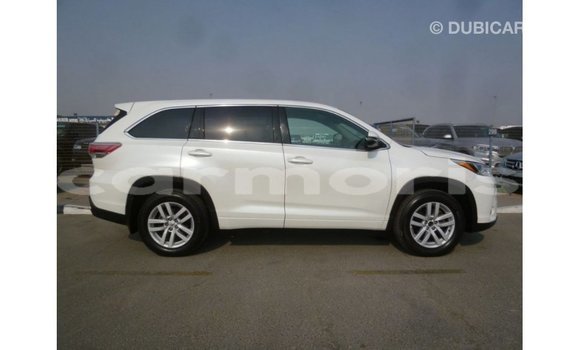 Acheter Import Voiture Toyota Kluger Blanc à Import - Dubai, Îles Agalega Acheter Import Voiture Toyota Kluger Blanc à Import - Dubai, Îles Agalega