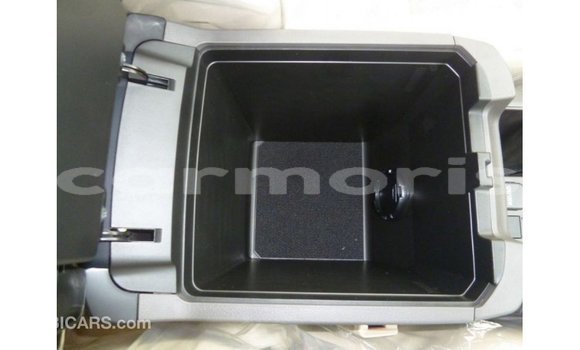 Buy Import Toyota Prado White Car in Import - Dubai in Agalega Islands Buy Import Toyota Prado White Car in Import - Dubai in Agalega Islands