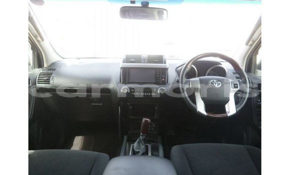 Buy Import Toyota Prado White Car in Import - Dubai in Agalega Islands Buy Import Toyota Prado White Car in Import - Dubai in Agalega Islands