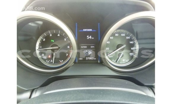 Buy Import Toyota Prado White Car in Import - Dubai in Agalega Islands Buy Import Toyota Prado White Car in Import - Dubai in Agalega Islands