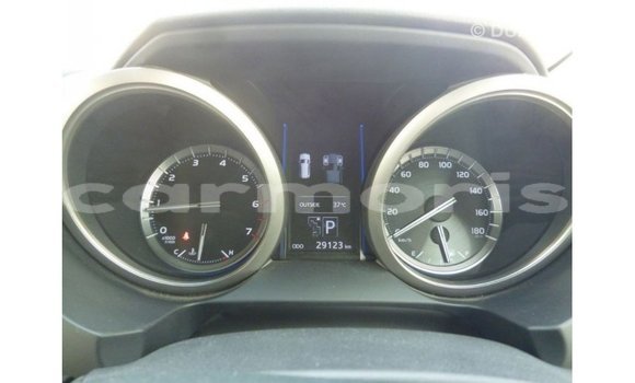 Acheter Import Voiture Toyota Prado Autre à Import - Dubai, Îles Agalega Acheter Import Voiture Toyota Prado Autre à Import - Dubai, Îles Agalega