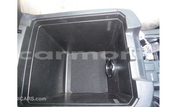 Acheter Import Voiture Toyota Prado Autre à Import - Dubai, Îles Agalega Acheter Import Voiture Toyota Prado Autre à Import - Dubai, Îles Agalega