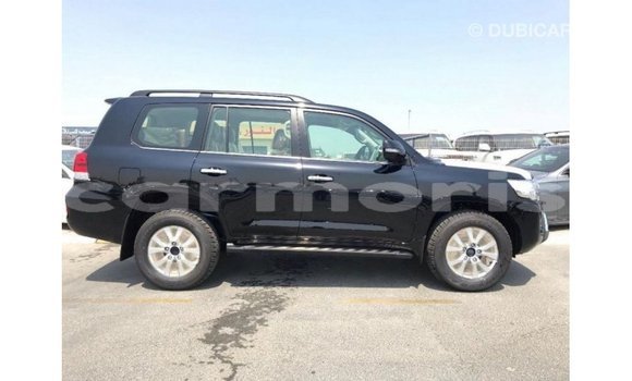 Acheter Import Voiture Toyota Land Cruiser Noir à Import - Dubai, Îles Agalega Acheter Import Voiture Toyota Land Cruiser Noir à Import - Dubai, Îles Agalega