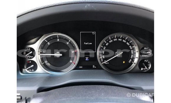 Acheter Import Voiture Toyota Land Cruiser Noir à Import - Dubai, Îles Agalega Acheter Import Voiture Toyota Land Cruiser Noir à Import - Dubai, Îles Agalega