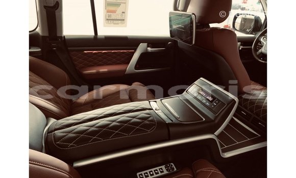 Buy Import Toyota Land Cruiser Black Car in Import - Dubai in Agalega Islands Buy Import Toyota Land Cruiser Black Car in Import - Dubai in Agalega Islands