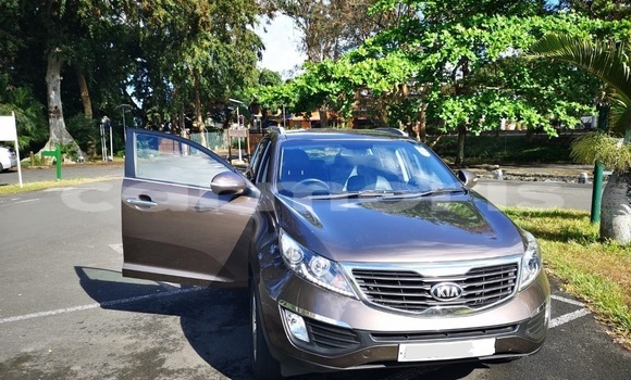 Buy Used Kia Rio Other Car in Bambous in Black River District