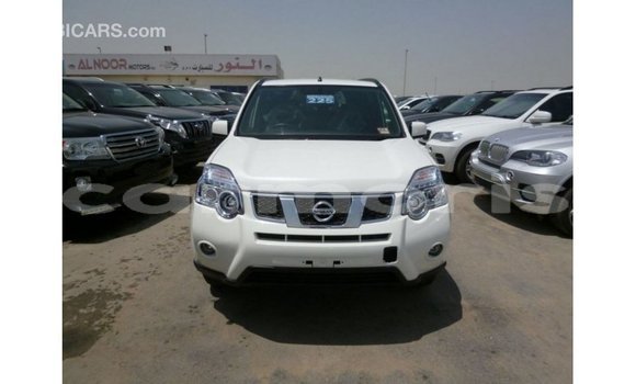 Buy Import Nissan Evalia White Truck in Import - Dubai in Agalega Islands Buy Import Nissan Evalia White Truck in Import - Dubai in Agalega Islands