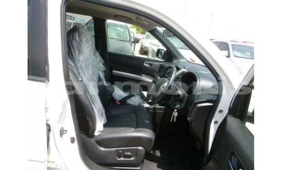 Buy Import Nissan Evalia White Truck in Import - Dubai in Agalega Islands Buy Import Nissan Evalia White Truck in Import - Dubai in Agalega Islands