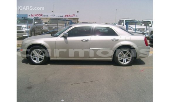 Acheter Import Voiture Chrysler 300 Beige à Import - Dubai, Îles Agalega Acheter Import Voiture Chrysler 300 Beige à Import - Dubai, Îles Agalega