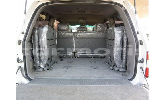 Buy Import Toyota Land Cruiser White Car in Import - Dubai in Agalega Islands Buy Import Toyota Land Cruiser White Car in Import - Dubai in Agalega Islands