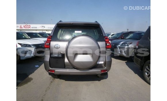 Acheter Import Voiture Toyota Prado Autre à Import - Dubai, Îles Agalega Acheter Import Voiture Toyota Prado Autre à Import - Dubai, Îles Agalega