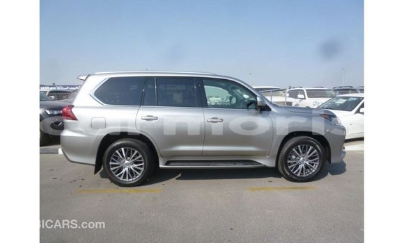 Acheter Import Voiture Lexus LX Autre à Import - Dubai, Îles Agalega Acheter Import Voiture Lexus LX Autre à Import - Dubai, Îles Agalega