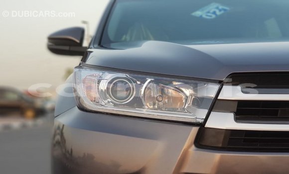 Buy Import Toyota Highlander Other Car in Import - Dubai in Agalega Islands Buy Import Toyota Highlander Other Car in Import - Dubai in Agalega Islands