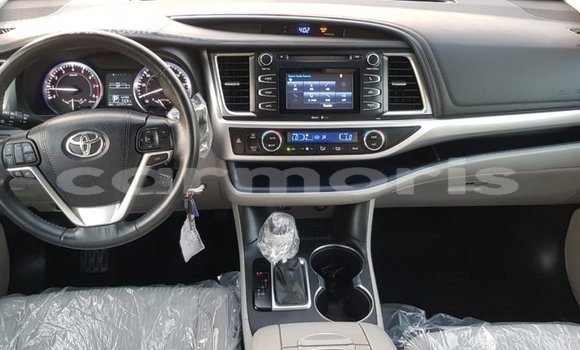 Buy Import Toyota Highlander Other Car in Import - Dubai in Agalega Islands Buy Import Toyota Highlander Other Car in Import - Dubai in Agalega Islands