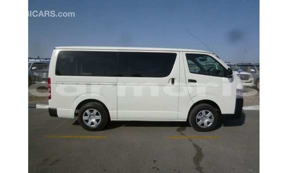 Buy Import Toyota Hiace White Car in Import - Dubai in Agalega Islands Buy Import Toyota Hiace White Car in Import - Dubai in Agalega Islands