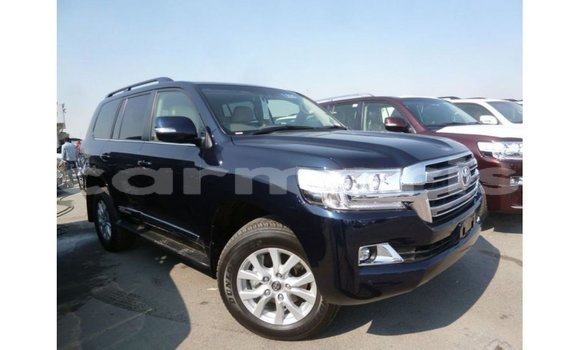 Acheter Import Voiture Toyota Land Cruiser Bleu à Import - Dubai, Îles Agalega Acheter Import Voiture Toyota Land Cruiser Bleu à Import - Dubai, Îles Agalega