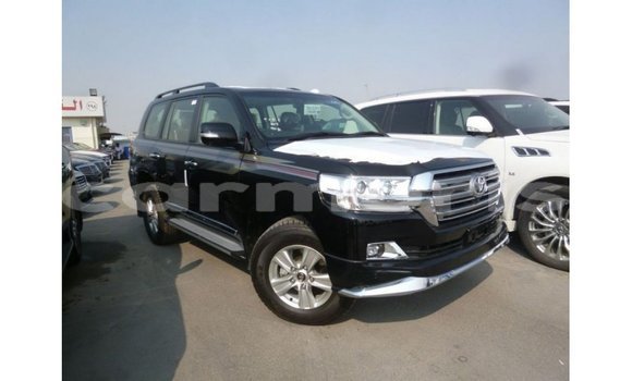 Acheter Import Voiture Toyota Land Cruiser Noir à Import - Dubai, Îles Agalega Acheter Import Voiture Toyota Land Cruiser Noir à Import - Dubai, Îles Agalega